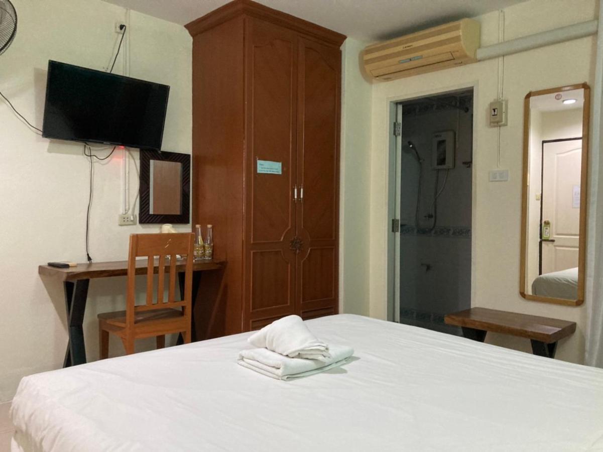 Md House Hotel Chiang Mai Ngoại thất bức ảnh