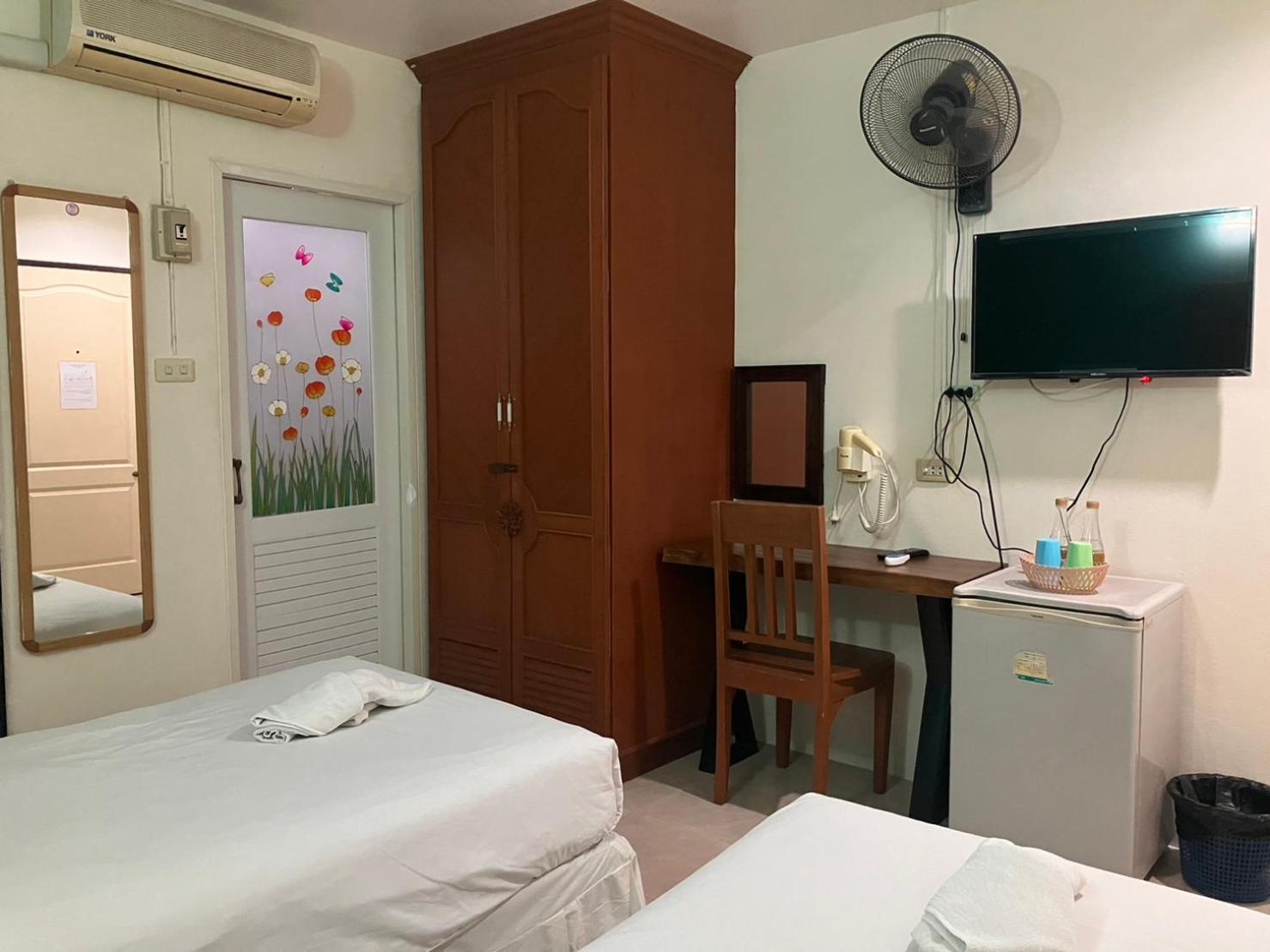Md House Hotel Chiang Mai Ngoại thất bức ảnh