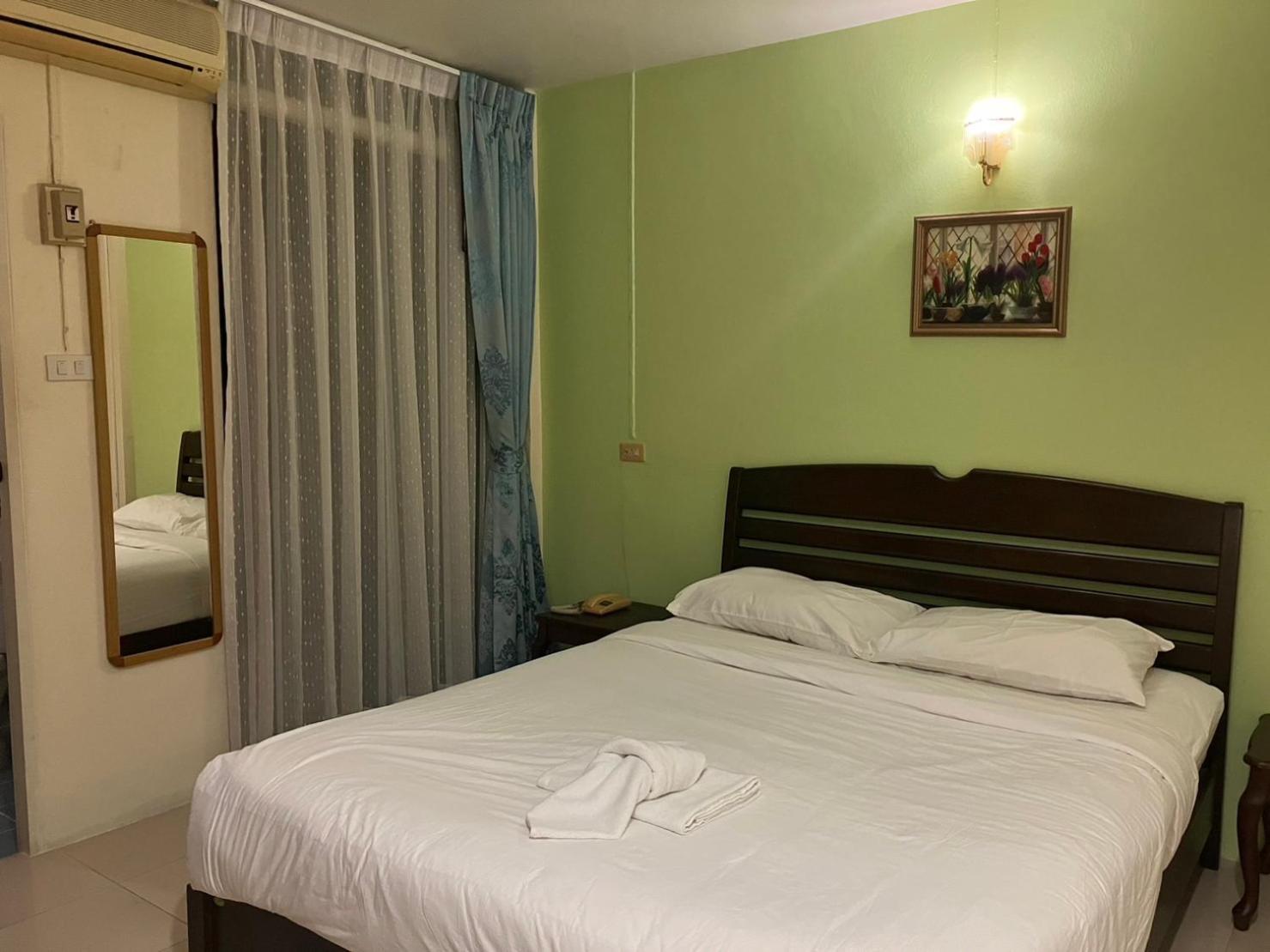 Md House Hotel Chiang Mai Ngoại thất bức ảnh