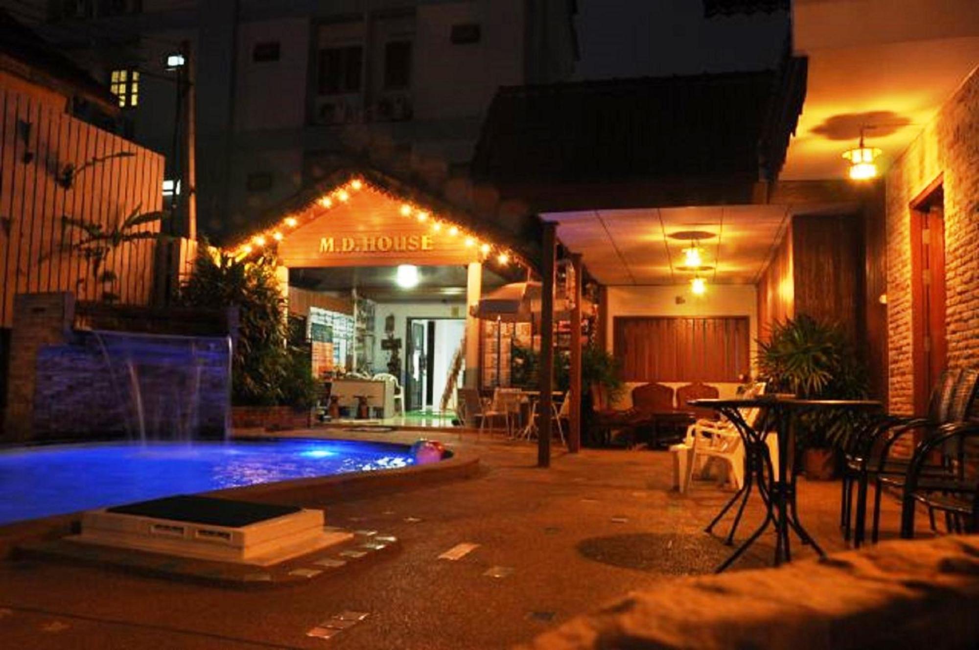 Md House Hotel Chiang Mai Ngoại thất bức ảnh