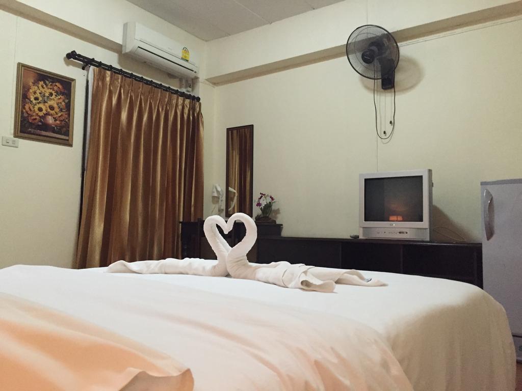 Md House Hotel Chiang Mai Phòng bức ảnh