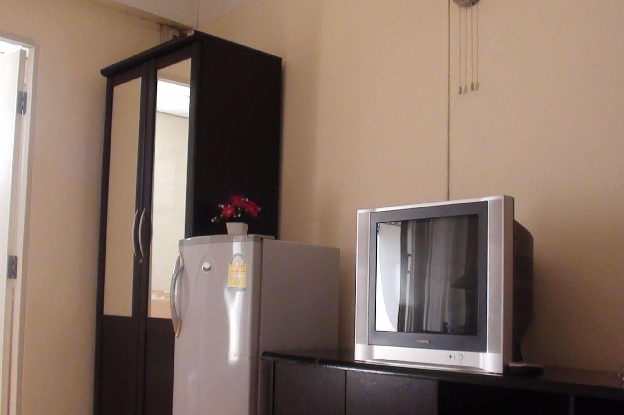 Md House Hotel Chiang Mai Ngoại thất bức ảnh